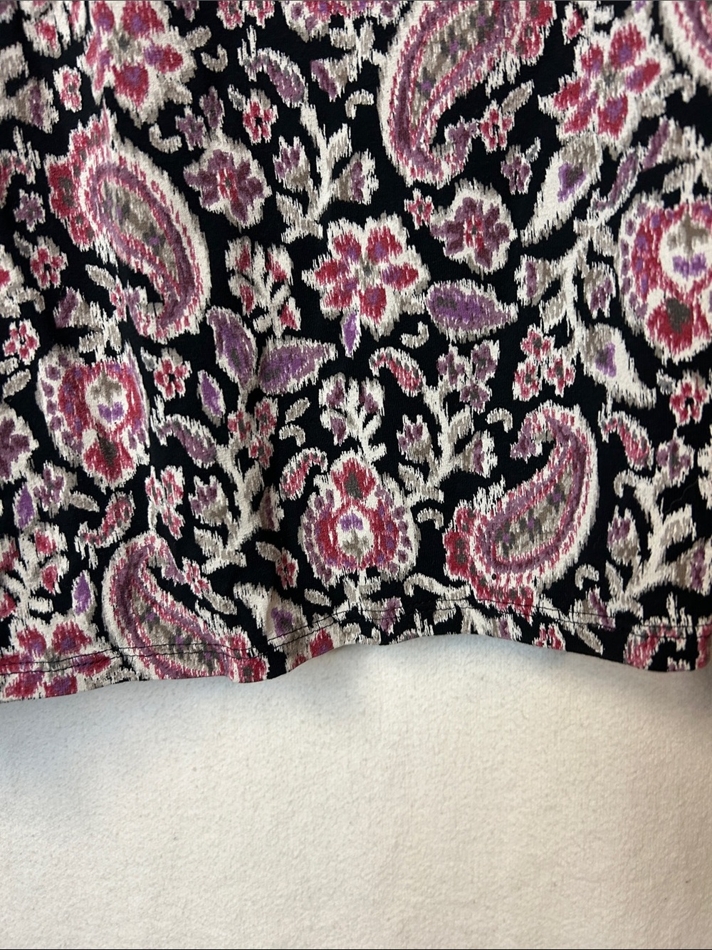 JJill Women's Black Floral Paisley Scoop Neck Top - Size L Pink & Purple - Picture 5 of 10